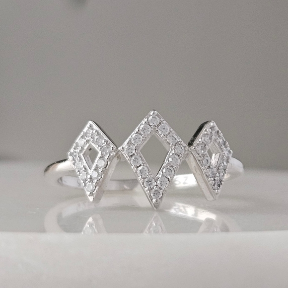 Kite Ring, Disney Frozen Ring Collection, 925 Sterling Silver - Picture 3 of 6